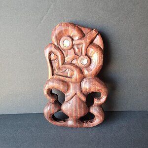 Maori Carved Wood 'Tiki' Figurine Plaque Abalone Eyes Rotoroa New Zealand 8"